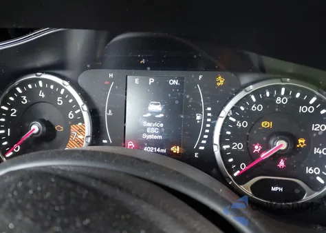 2023 Jeep Renegade Latitude 4X4 from USA, damaged, VIN ZACNJDB10PPP56011